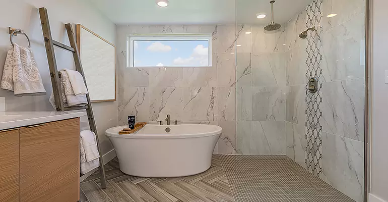Luxury Master Bath Designs in Glenview